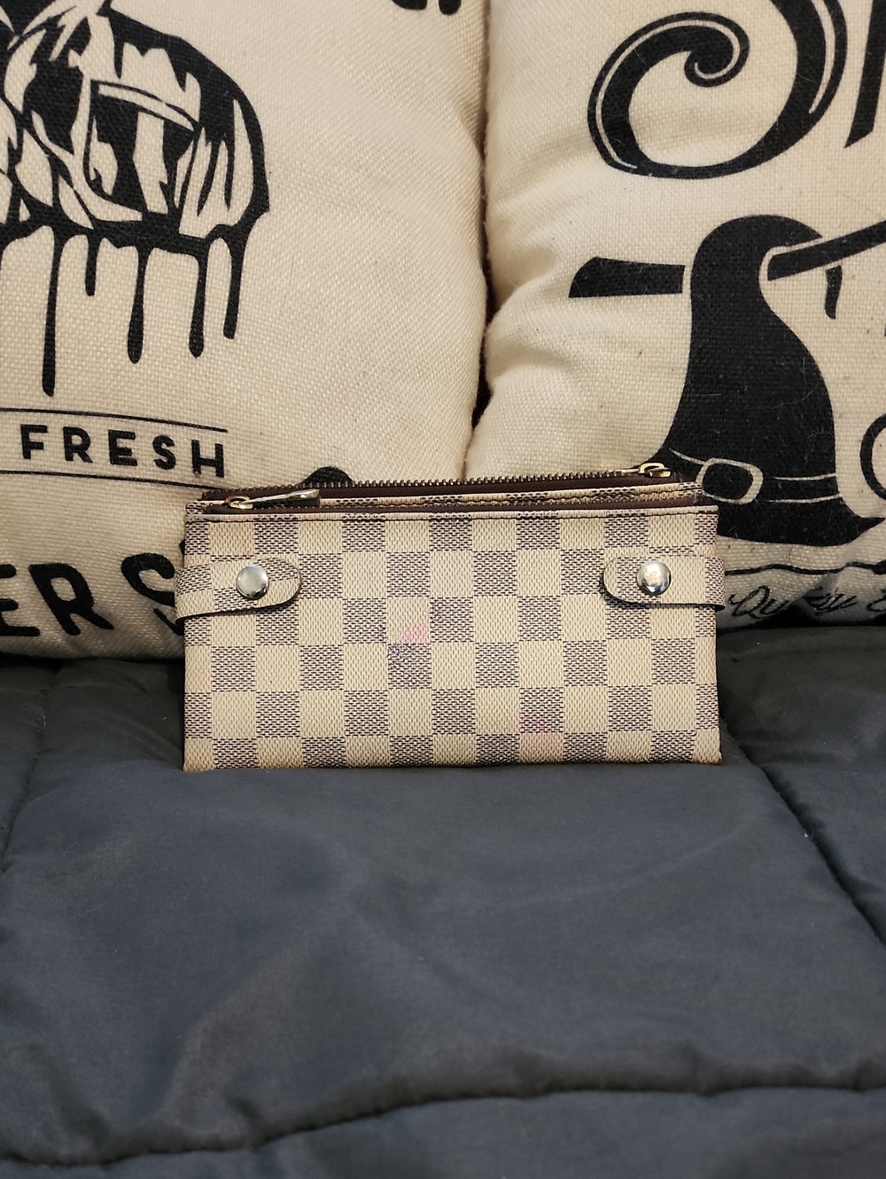 Louis Vuitton Damier Checkered Zip Out Folding Wallet